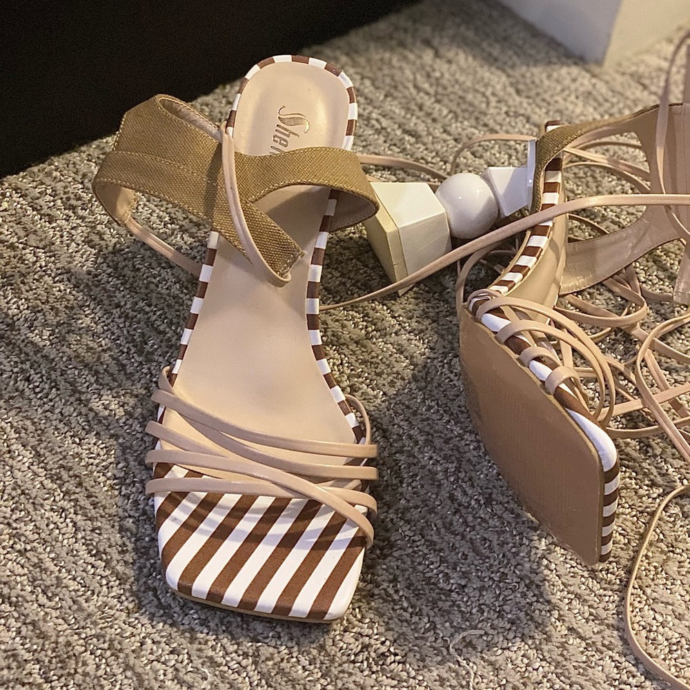 STRIPED - Picture 3 of 3